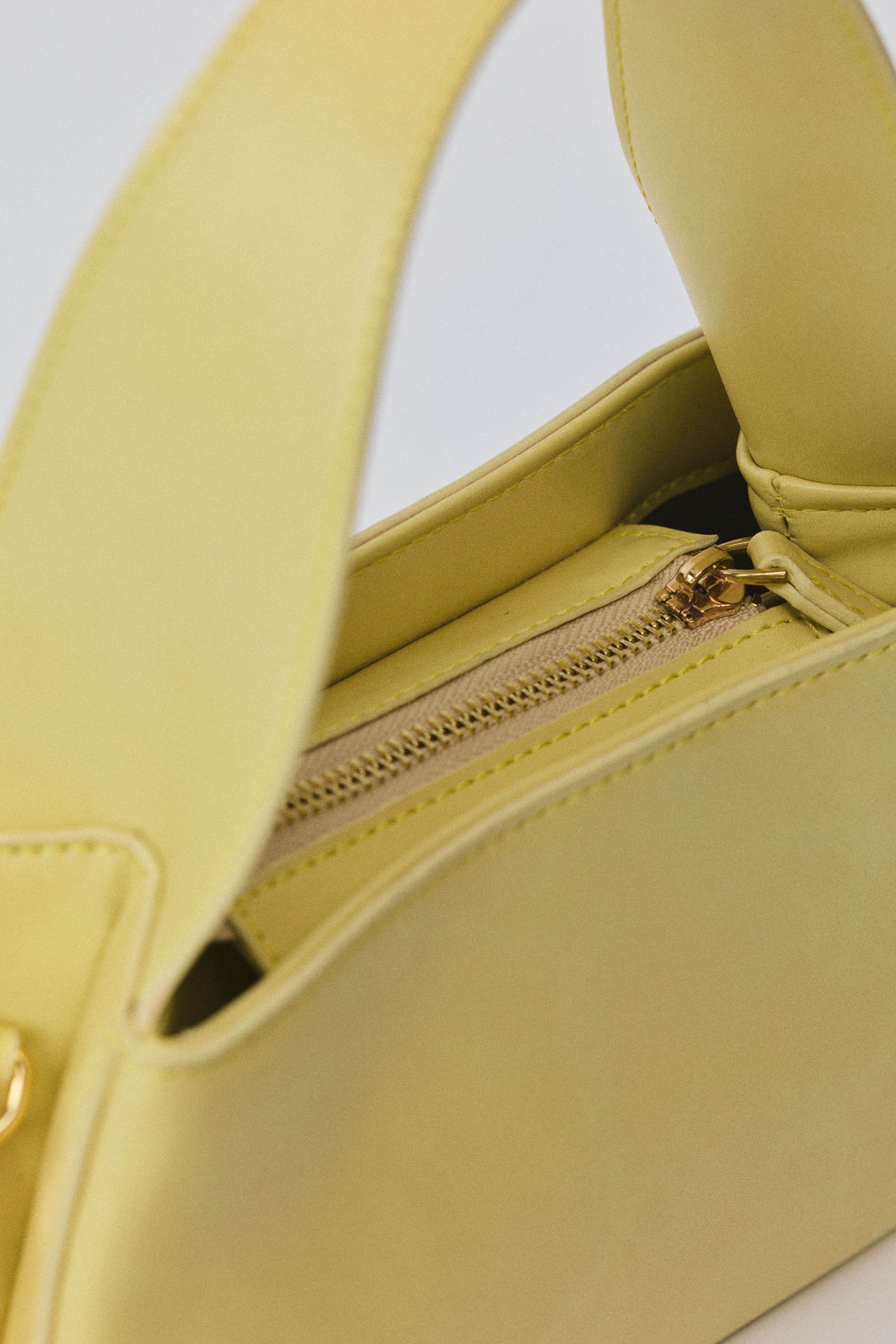 Furl in Butter Yellow